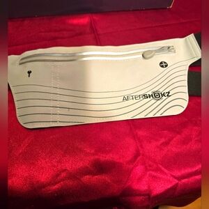 AFTERSHOZ SPORT BELT WAIST BAG FANNY PACK GRAY BLACK SIZE 25"-52"